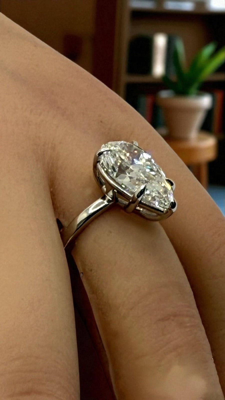 5.00 Ct Pear Shape F VS2 Diamond Ring Lab Grown Diamond IGI Certified 14k White