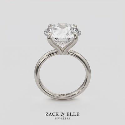 5.00 Ct E VS1 Round Brilliant Solitaire Diamond Ring, in white gold, 360 spin