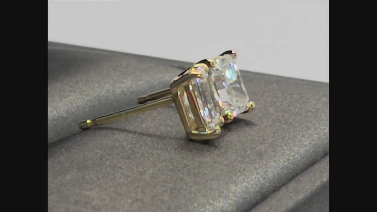 2.00 Ct E VS1 Radiant Cut Lab-Grown Diamond Stud Earrings, in yellow gold, 360 spin