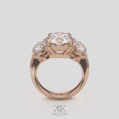 5.00 Ct E VS1 Round Diamond Three Stone Ring, in white gold, 360 spin