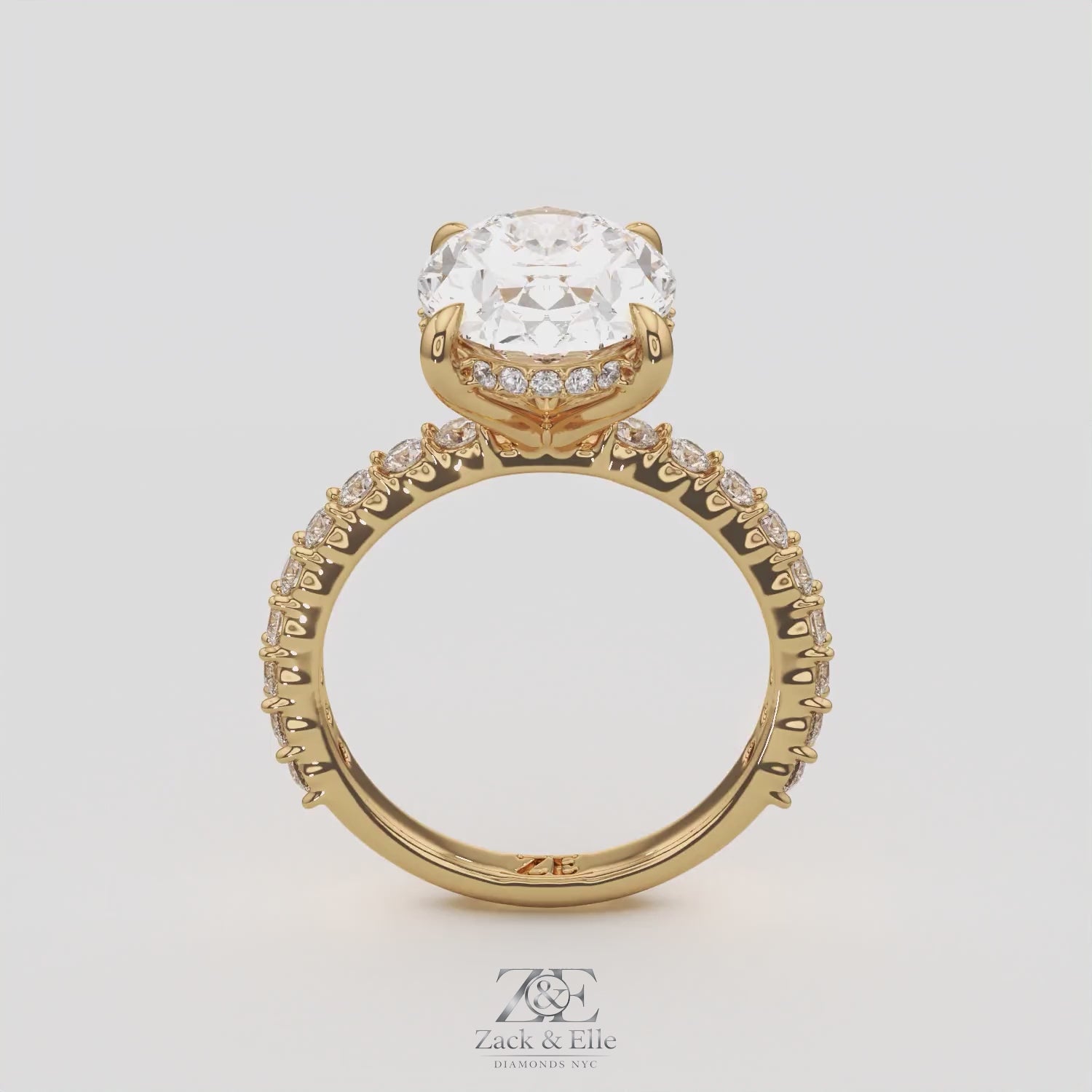 5.70 Ct E VS1 Oval Lab Grown Diamond Halo Ring, in white gold, 360 spin