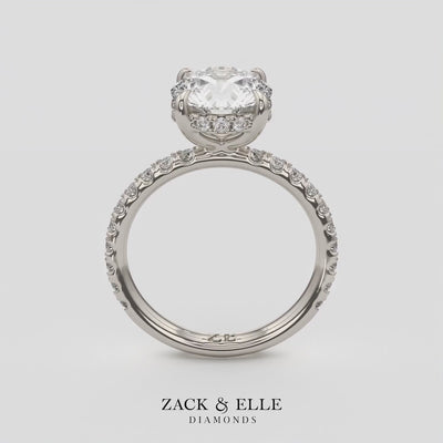 2.52 Ct D VS1 Round Brilliant Halo Diamond Ring, in white gold, 360 spin