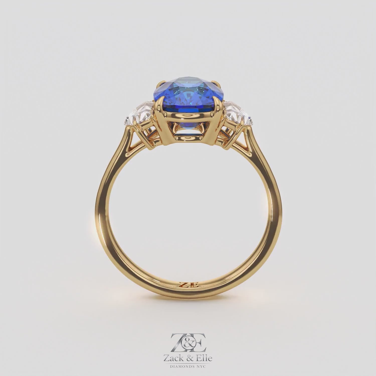 4.00 Ct Cushion Blue Sapphire and Diamond Three Stone Ring, in yellow gold, 360 spin