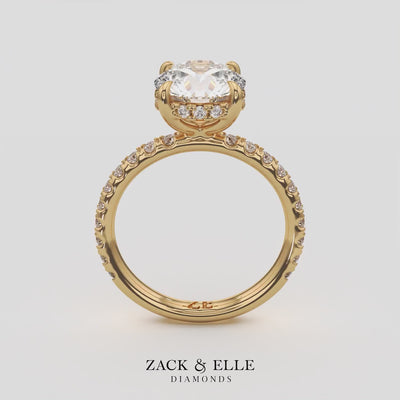 2.52 Ct D VS1 Round Brilliant Halo Diamond Ring, in white gold, 360 spin