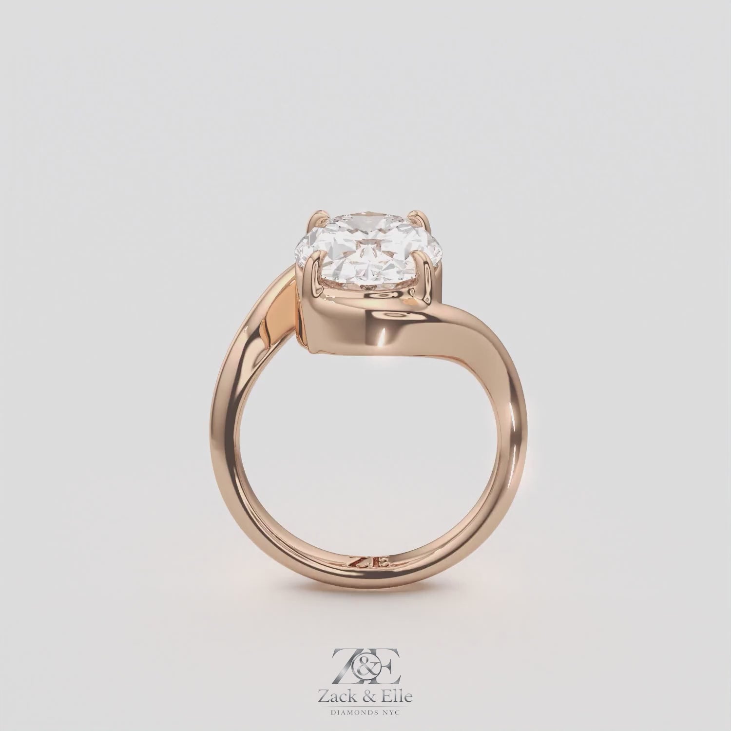 3.00 Ct E VS1 Oval Lab Grown Diamond Solitaire Ring, in rose gold, 360 spin