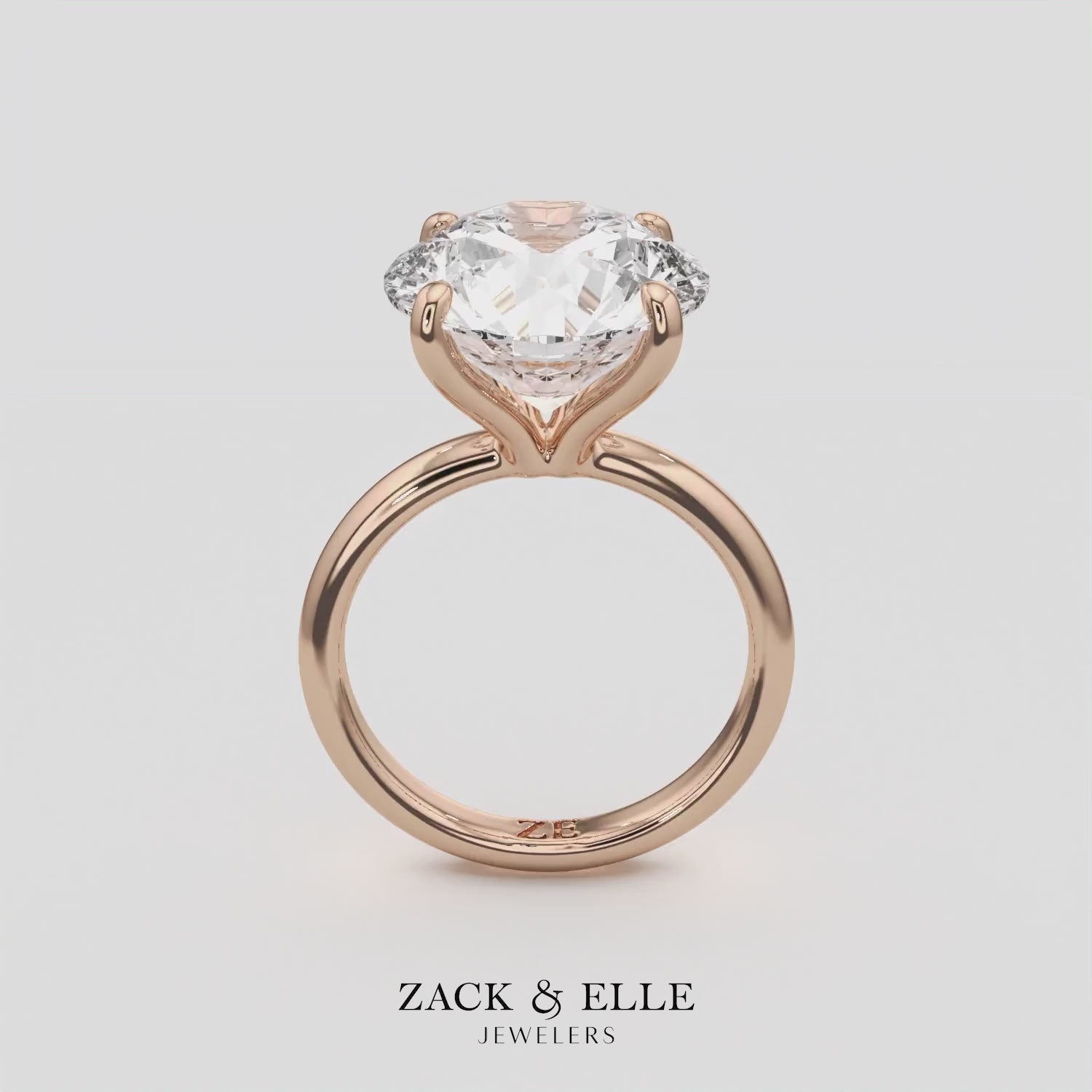 5.00 Ct E VS1 Round Brilliant Solitaire Diamond Ring, in white gold, 360 spin