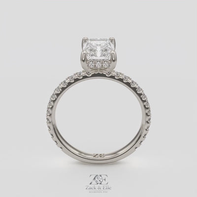 2.50 Ct E VS1 Radiant Cut Diamond Halo Ring, in white gold, 360 spin