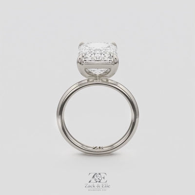 6.00 Ct F VS1 Emerald Cut Lab-Grown Diamond Solitaire Ring, in white gold, 360 spin