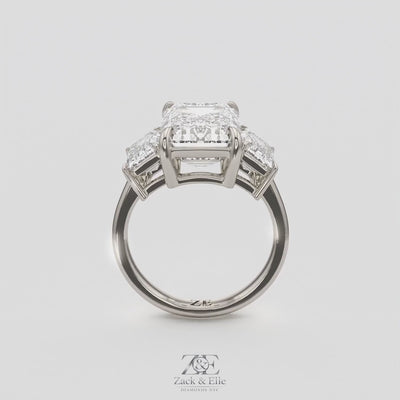 8.00 Ct E VS1 Emerald Cut Lab Grown Diamond Three Stone Ring, in white gold, 360 spin