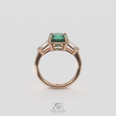 3.10 Ct Cushion Cut Green Emerald and Diamond Ring, in rose gold, 360 spin