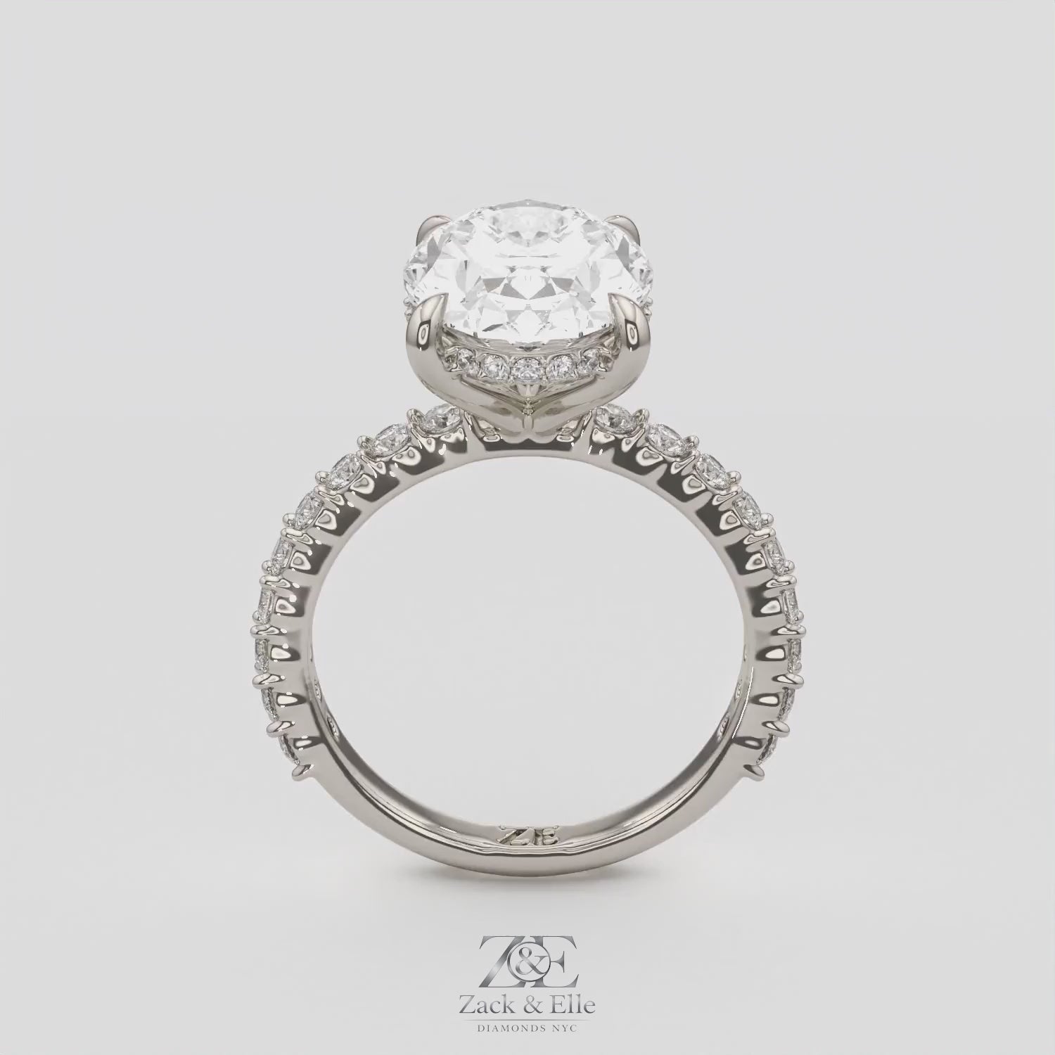 5.70 Ct E VS1 Oval Lab Grown Diamond Halo Ring, in white gold, 360 spin