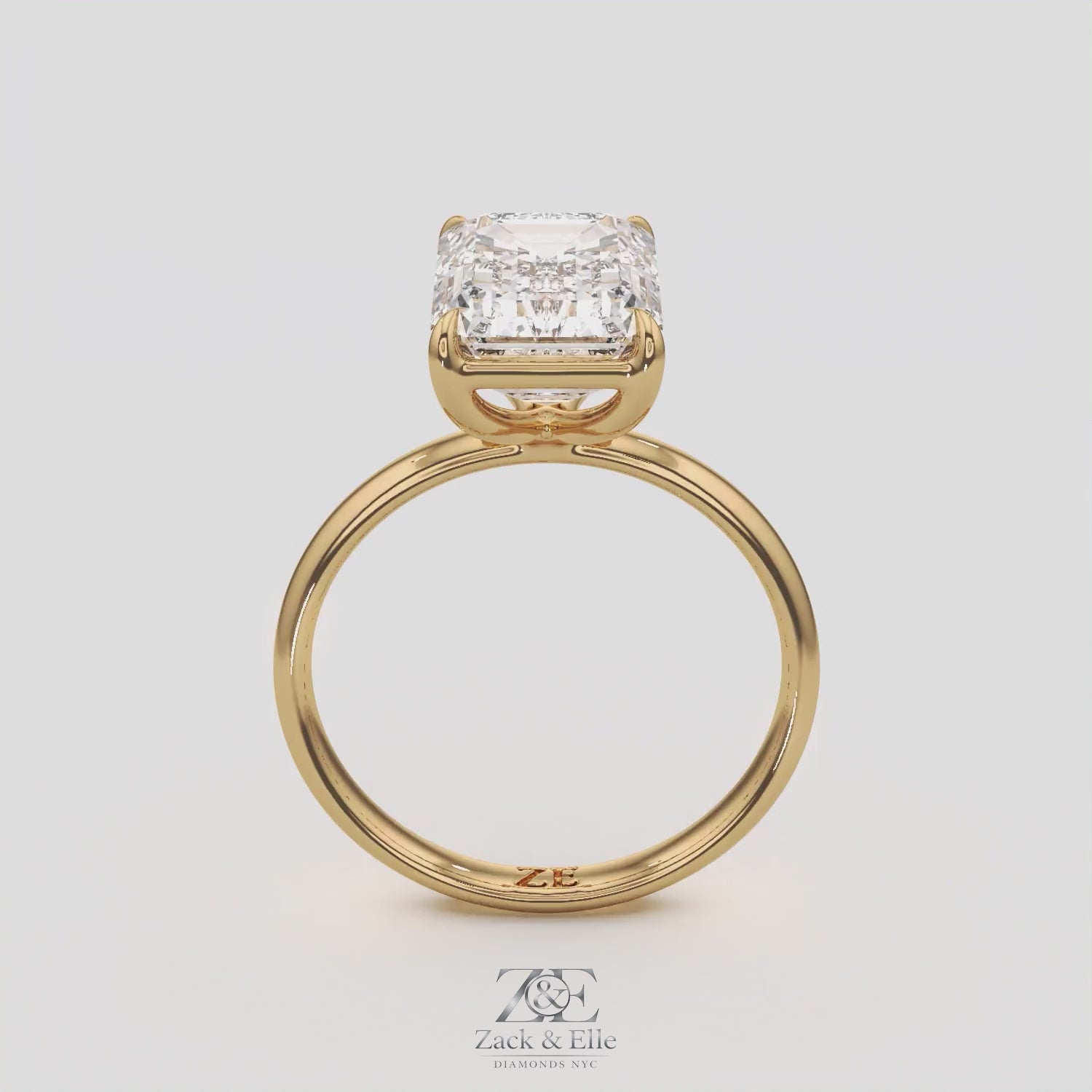 5.00 Ct E VS1 Emerald Cut Lab-Grown Diamond Solitaire Ring, in white gold, 360 spin