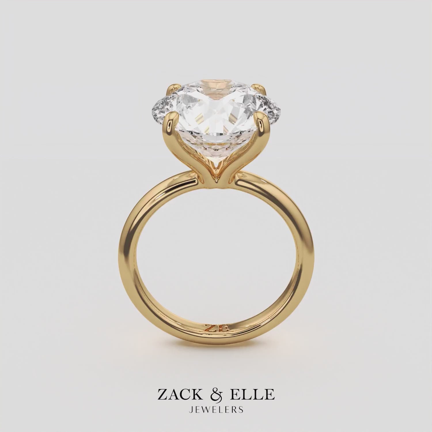 5.00 Ct E VS1 Round Brilliant Solitaire Diamond Ring, in white gold, 360 spin