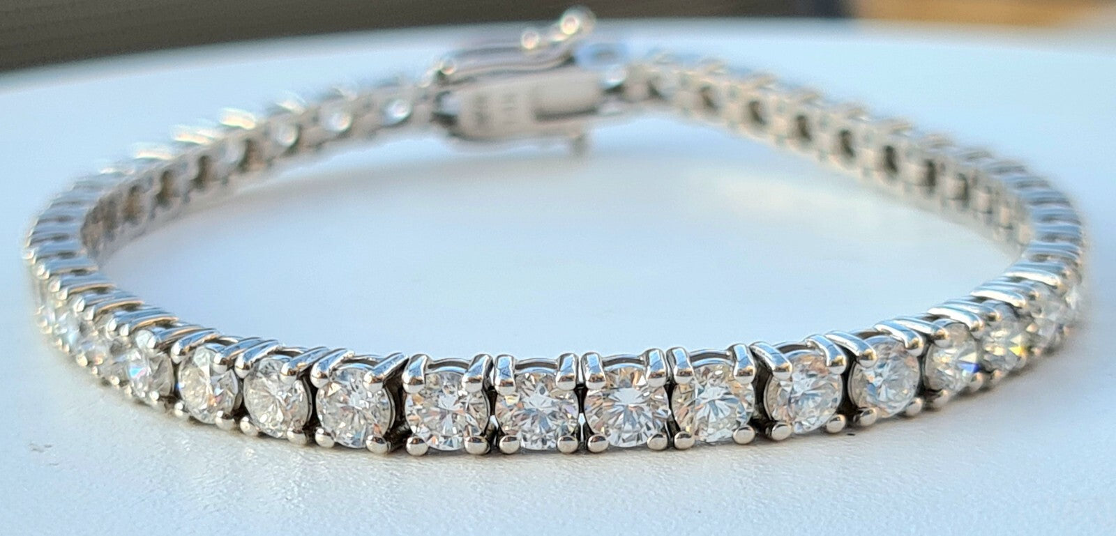 7 carat round brilliant lab grown diamond tennis bracelet in 14K white gold, 7 inch length