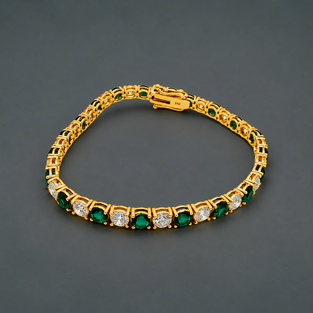 11.00 CTW D VS Round Lab-Grown Diamond and Emerald Alternating Tennis Bracelet, in yellow gold, front view